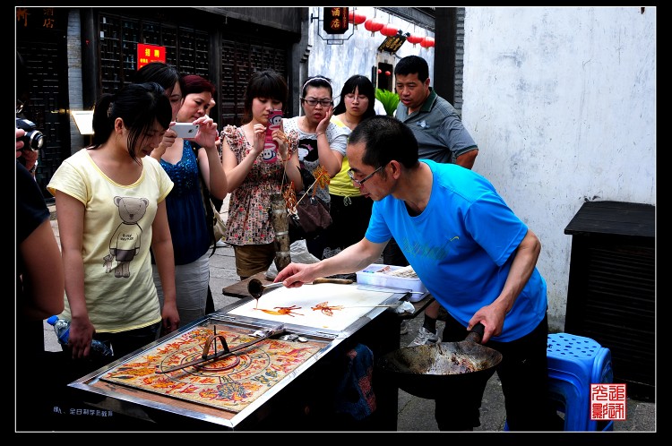 Sichuan Snacks and Chinese Culture of Eating