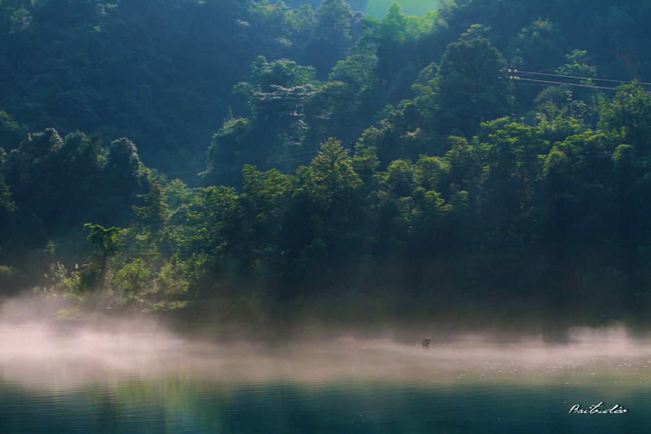 26  A hidden river beneath the mist-Beautiful China HD!
